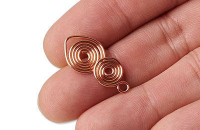 Spiral-shaped wire